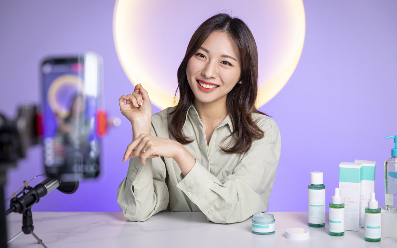 콜라보레이션 & 공동 개발